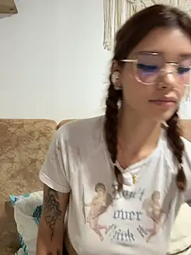 bergmanamii online show from 04/23/26, 11:39