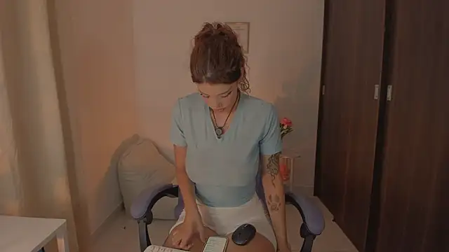 bergmanamii online show from 04/05/26, 11:00