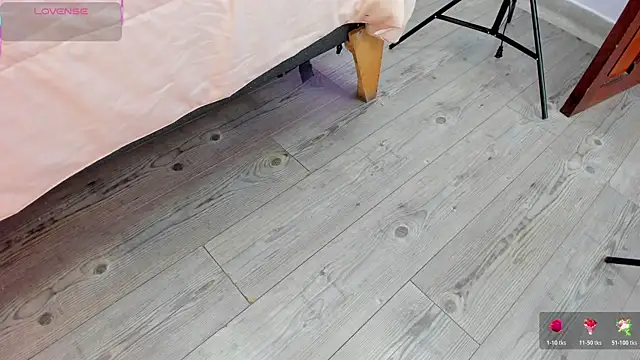 kendra london online show from 01/08/26, 01:17