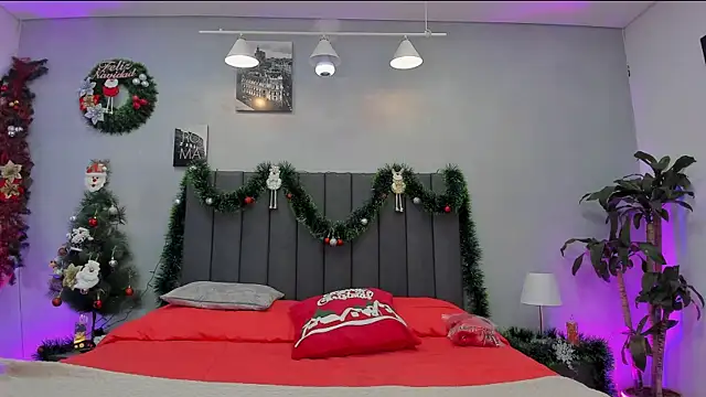 maddy  moon online show from 12/05/25, 03:27