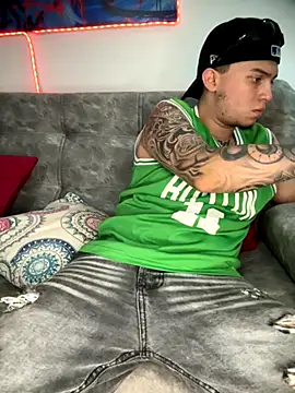 Nick orion online show from 11/16/25, 09:19