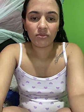 Ivy 08 online show from 12/21/25, 03:19