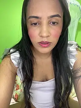 Ivy 08 online show from 02/15/26, 12:44