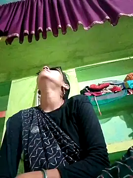 Sexy monikah online show from 12/14/25, 08:42