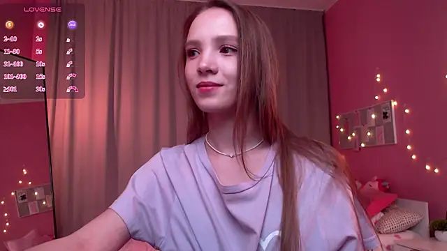 Adria Arjona online show from 06/17/26, 07:41