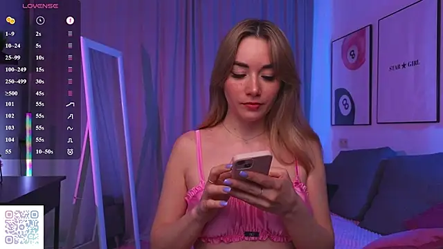 Rosie Mac online show from 06/12/26, 01:03