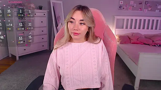 Rosie Mac online show from 11/06/25, 01:09