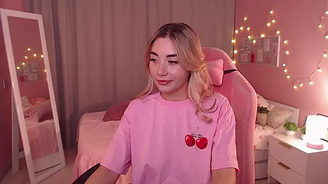 Rosie Mac online show from 11/12/25, 01:10