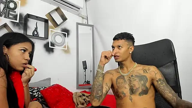 YuleimysAndAlex online show from 11/09/25, 03:21