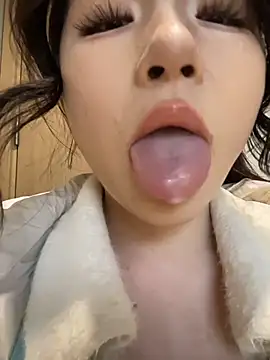 Sinicoco online show from 03/11/26, 06:51