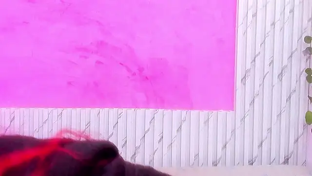 Mia Tailor Bms online show from 12/15/25, 11:49