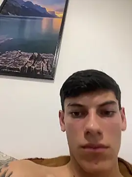 Snapshot of johnbe054 chatting on 11/02/25, 05:01 johnbe054 online show from 11/02/25, 05:01