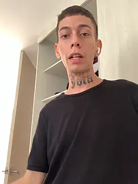 Who-am-I-201 online show from 11/02/25, 05:51