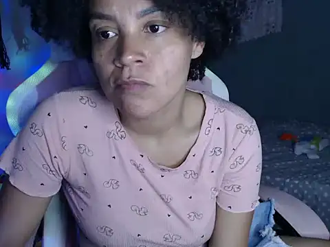 shayna cute online show from 08/03/26, 12:30
