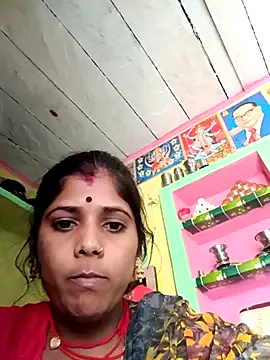 Simmy hot online show from 11/04/25, 03:10