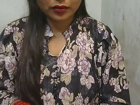 Sneha lovely01 online show from 02/15/26, 03:44