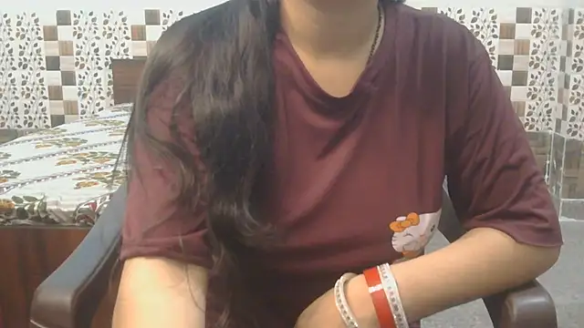 Snapshot of Sneha_lovely01 chatting on 06/27/26, 05:08 Sneha lovely01 online show from 06/27/26, 05:08