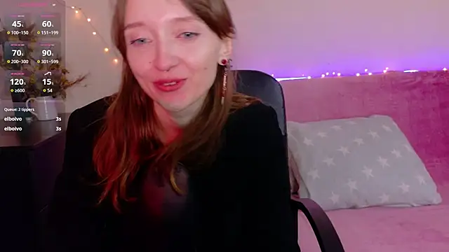 TinyMuse  online show from 11/18/25, 06:22