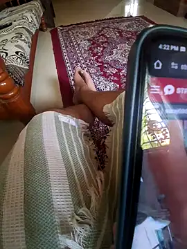 suraj696 online show from 11/03/25, 10:52