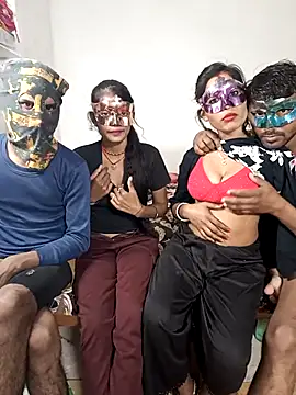 Snapshot of Real-Family chatting on 12/02/25, 05:25 Real-Family online show from 12/02/25, 05:25