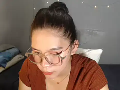 hotsexyreb online show from 12/20/25, 02:03