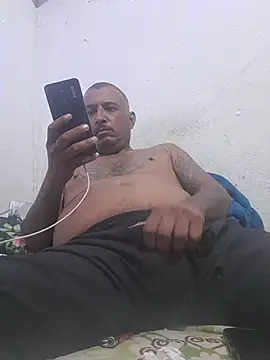 negrocomomisuerte online show from 12/15/25, 05:46