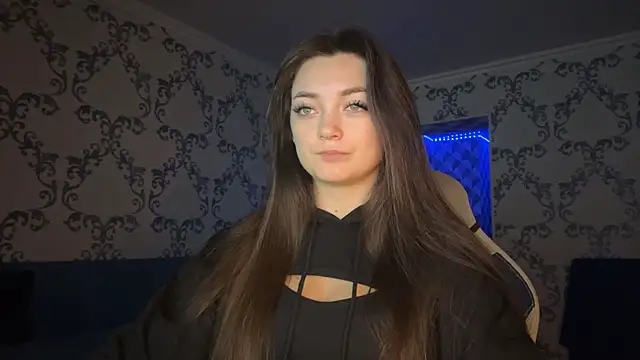 TwotyBright online show from 02/19/26, 04:09