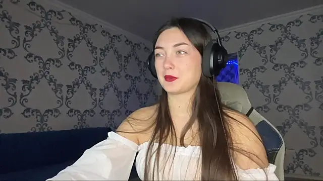 TwotyBright online show from 01/13/26, 06:17