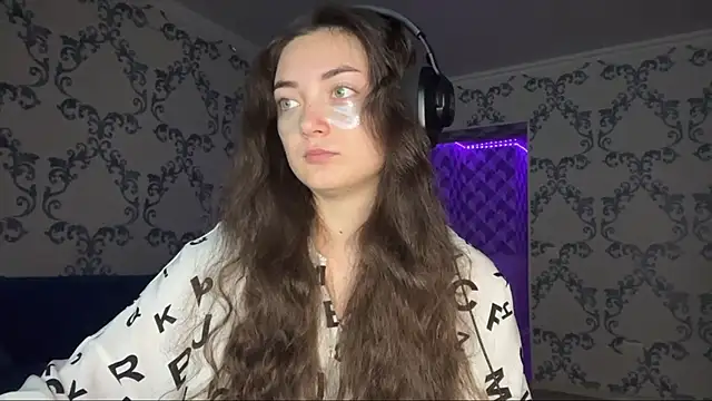 TwotyBright online show from 01/11/26, 06:09