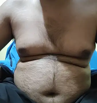 Top2BottomAdam online show from 11/05/25, 01:47