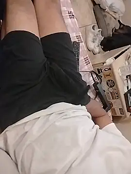 m8je online show from 05/31/26, 07:25