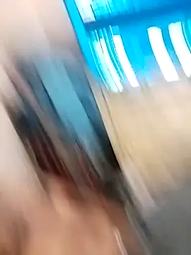 m8je online show from 11/02/25, 02:00