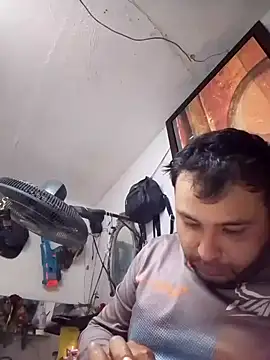 KARNEs24666 online show from 03/19/26, 01:22