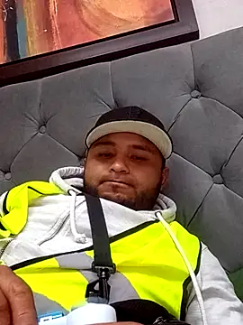 KARNEs24666 online show from 02/17/26, 05:54