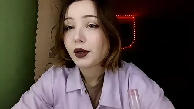 RachelleHeth online show from 11/14/25, 03:26