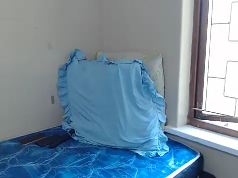 SexyLipss  online show from 02/18/26, 12:23