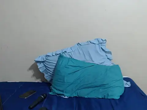 SexyLipss  online show from 03/27/26, 12:08