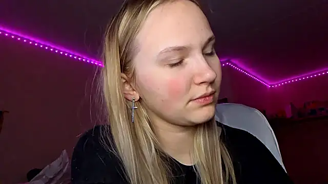 KarinRobertson online show from 02/10/26, 05:23