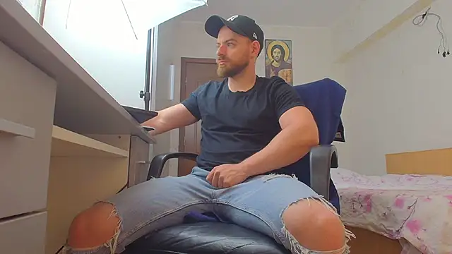 Ryanstone  online show from 05/13/26, 03:24
