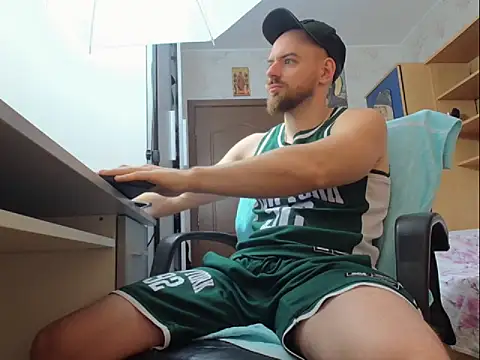 Ryanstone  online show from 11/04/25, 05:55