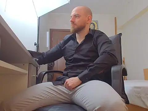 Ryanstone  online show from 03/16/26, 05:15