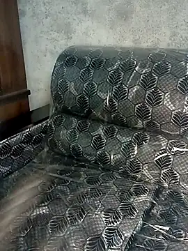 Neha533 online show from 11/13/25, 05:39