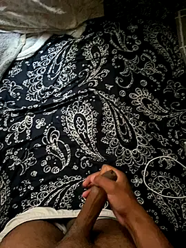 Novinhode18   online show from 01/05/26, 08:23