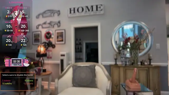 Snapshot of ChrisTinaBruce chatting on 04/21/26, 04:02 ChrisTinaBruce online show from 04/21/26, 04:02