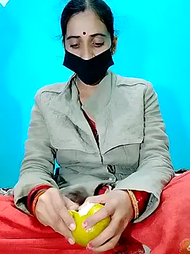 New Married Couple online show from 11/03/25, 02:53