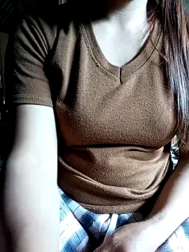 Snapshot of Sara_pusyy chatting on 06/11/26, 03:47 Sara pusyy online show from 06/11/26, 03:47
