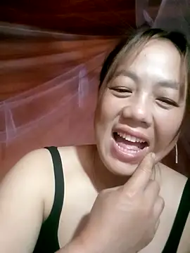 Sara pusyy online show from 04/15/26, 07:58