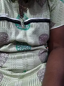 hyd couple7878 online show from 12/18/25, 10:08