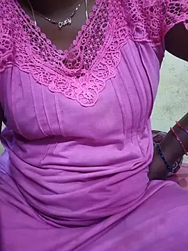 hyd couple7878 online show from 12/17/25, 09:03