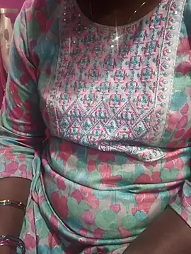 hyd couple7878 online show from 11/13/25, 04:33